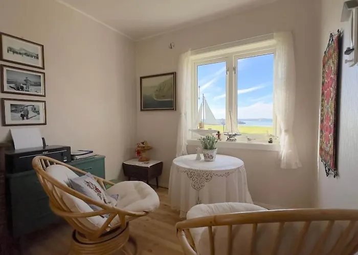 Lofoten Midnight Sun Spot House On The Σπίτι διακοπών *