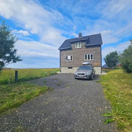 Lofoten Midnight Sun Spot House On The * Eggum